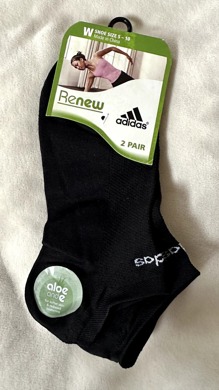 2 pair of Renew Adidas Black Anklet Socks NWT size W 5-10